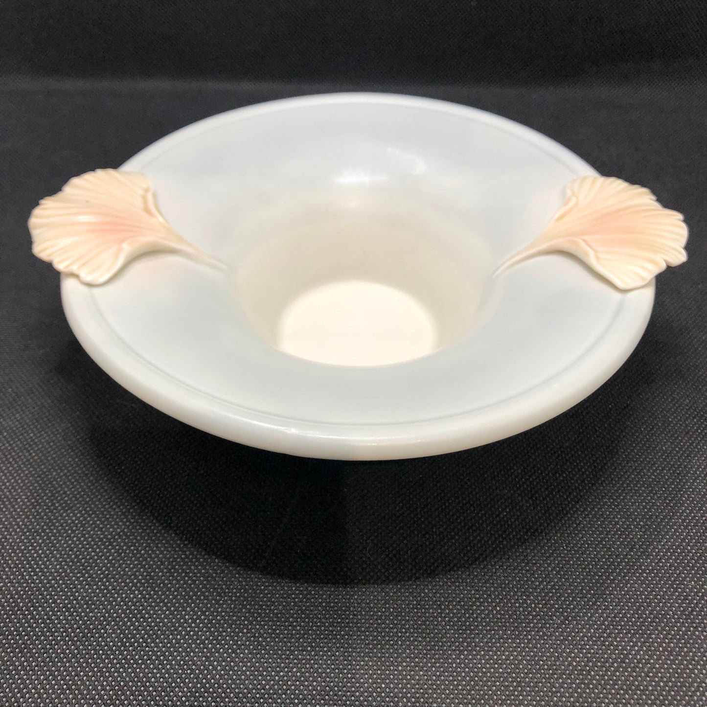 Trinket Dish with Ginkgo Leaf Handle 