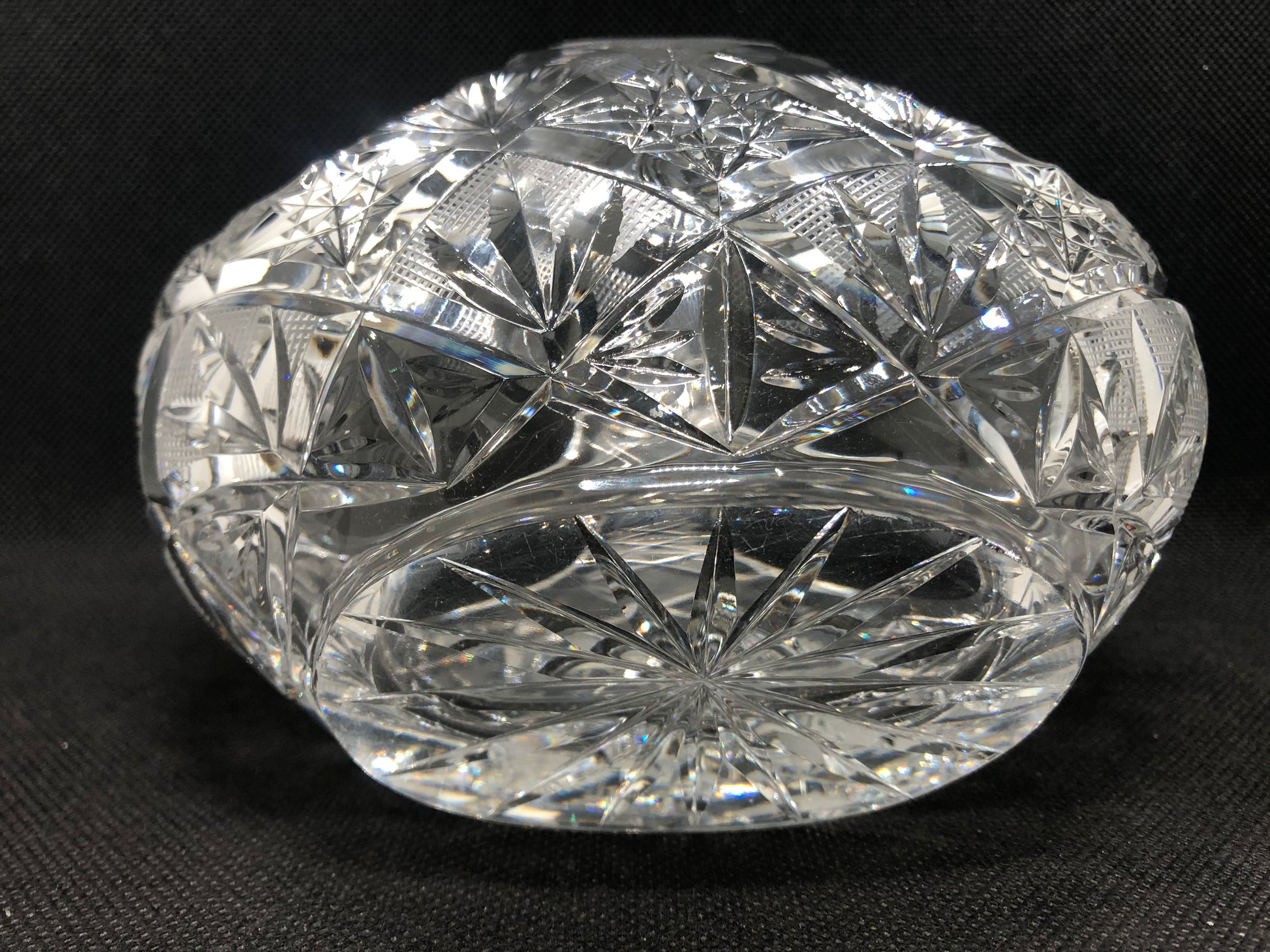crystal vase handle bottom view