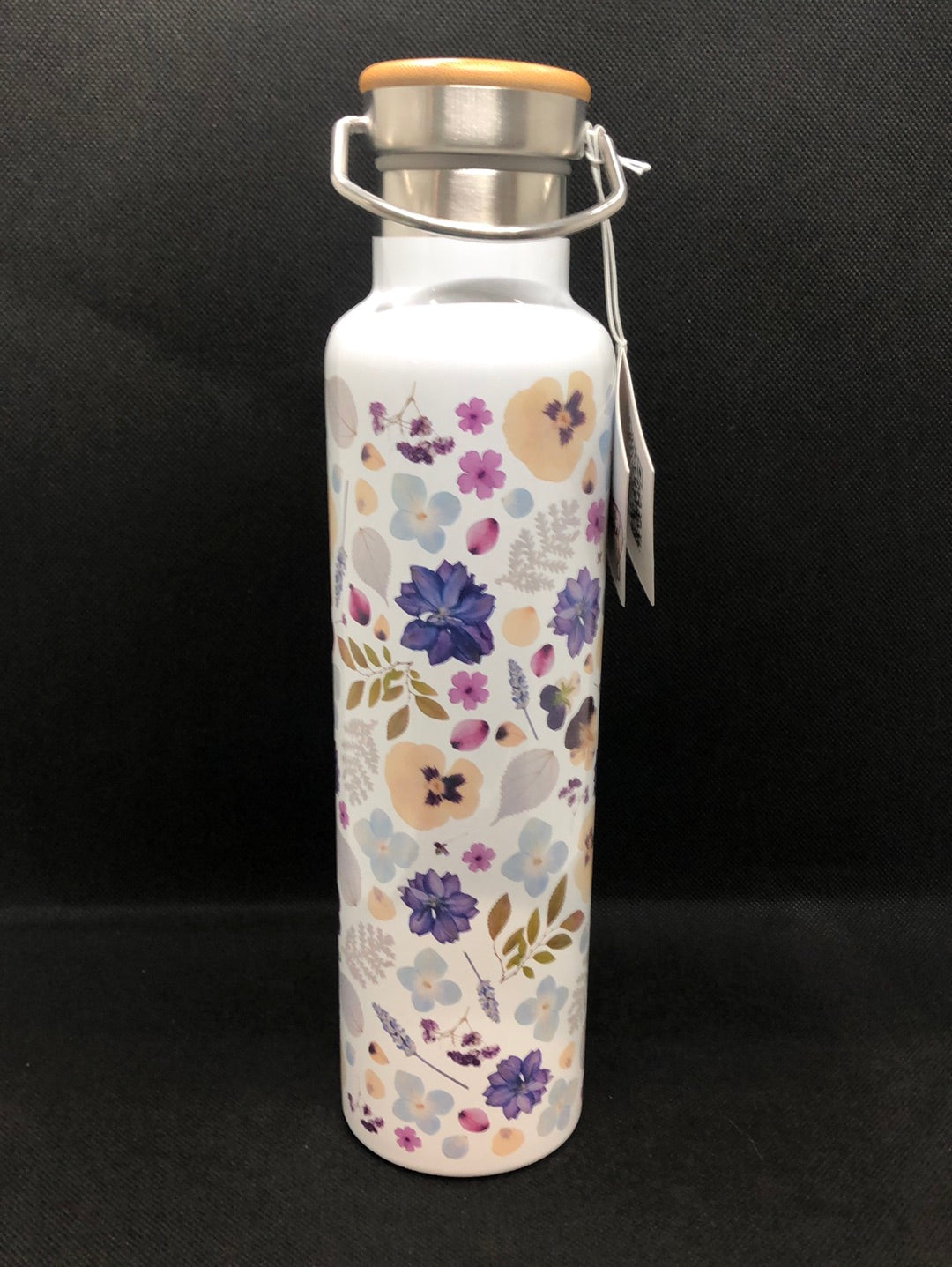 water bottle with stainless steel and insulated -flowers design - full view